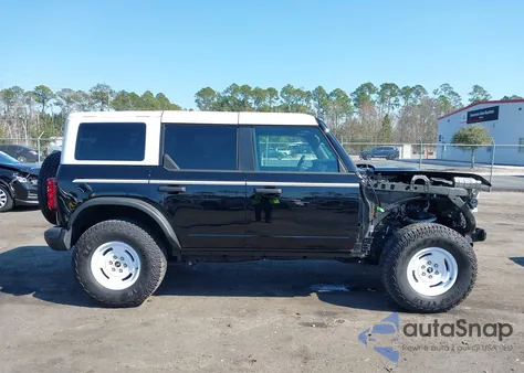 2025 Ford Bronco Heritage Edition z USA, uszkodzony, nr VIN 1FMEE4DP3SLA60583